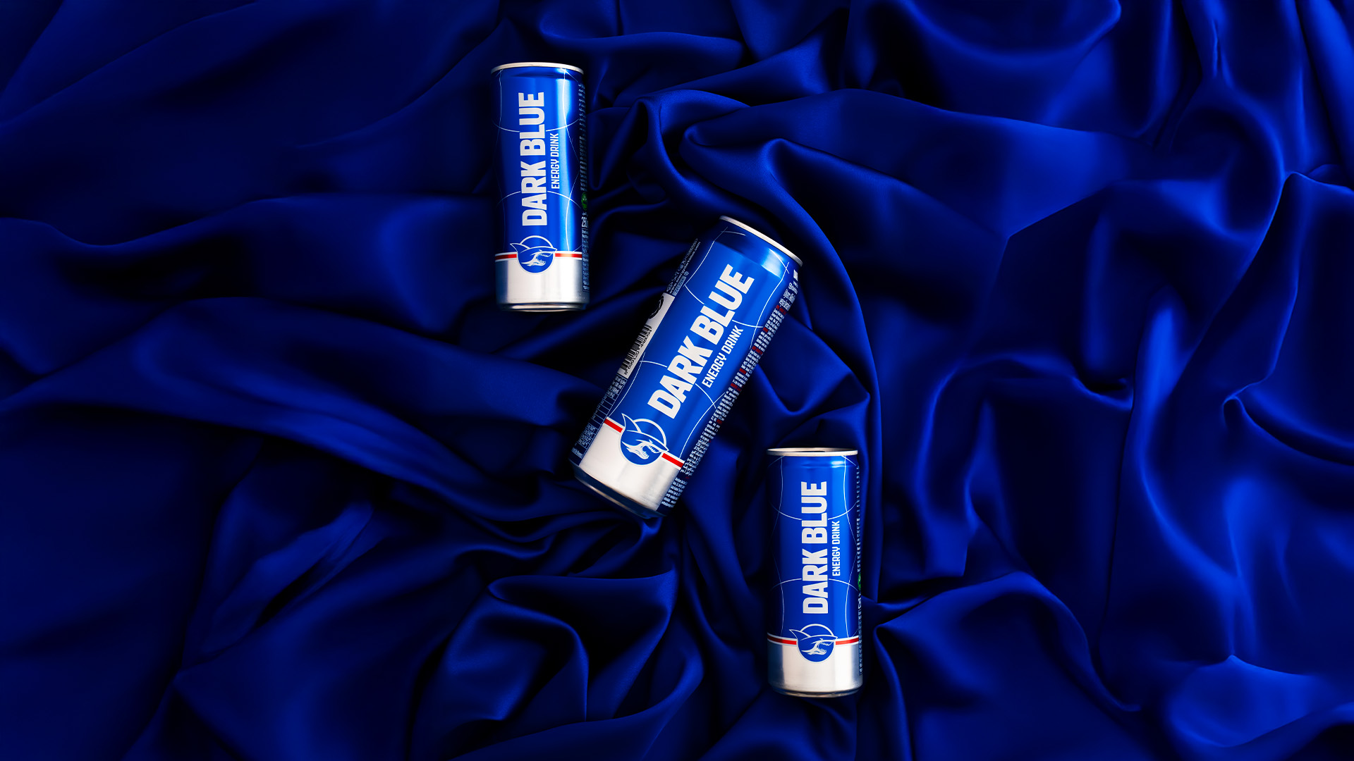 DARK BLUE ile Enerjini Paylaş